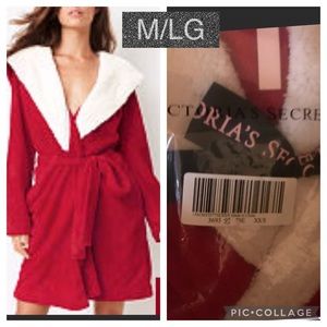 VS SHERPA LINED COZY HOODED SHORT ROBE XS SM RED